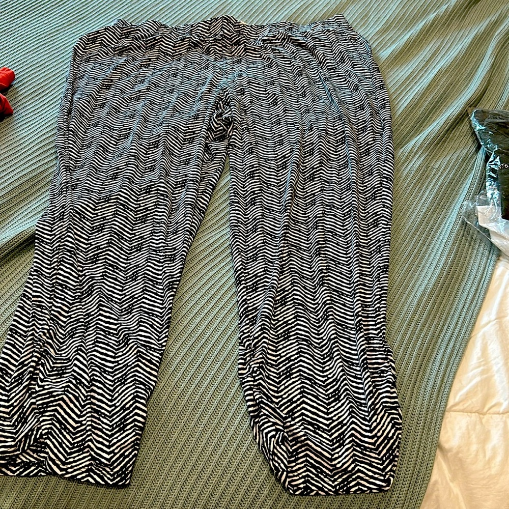Black and White short pants